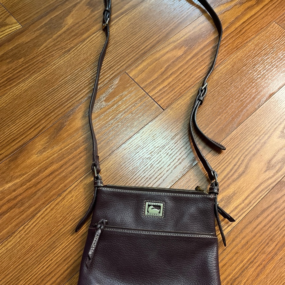Dooney & Bourke Rich plum Leather Bag